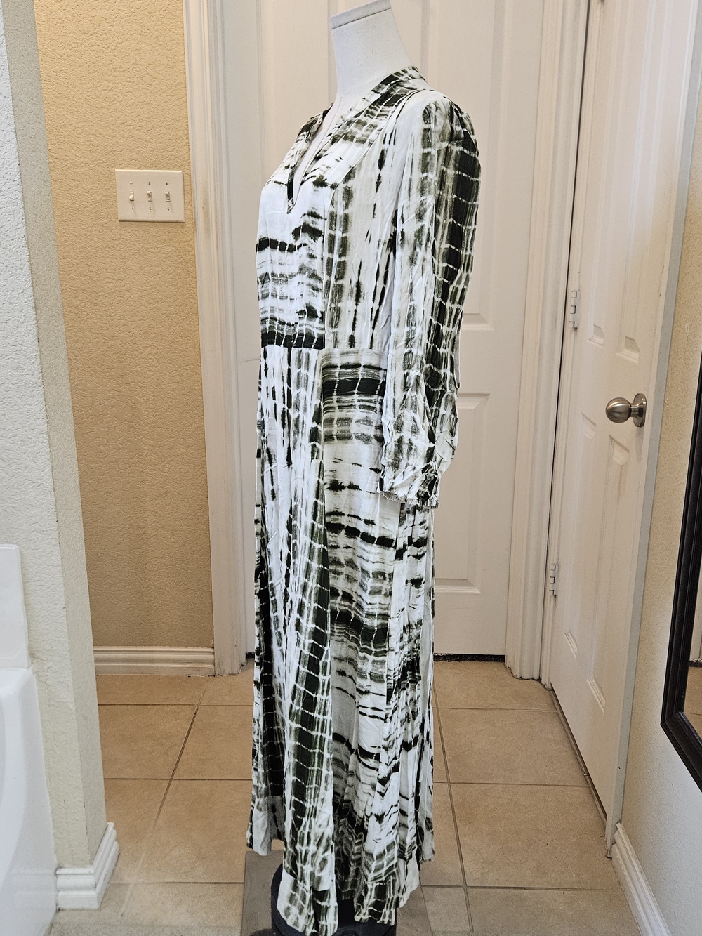 Soft Surroundings Women’s Tie-Dye Maxi Dress – Size Large - Picture 9 of 14
